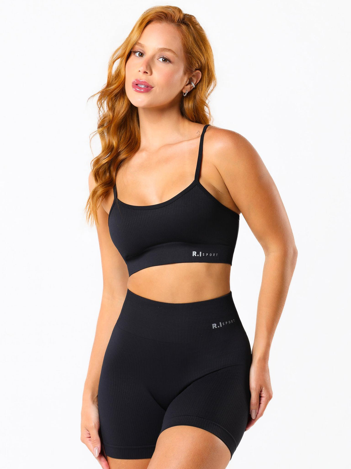 TOP SEAMLESS UP  PRETO