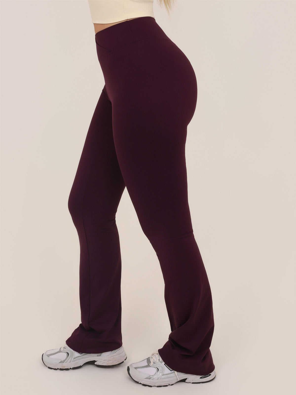 CALÇA FLARE NEW FLEX WINE