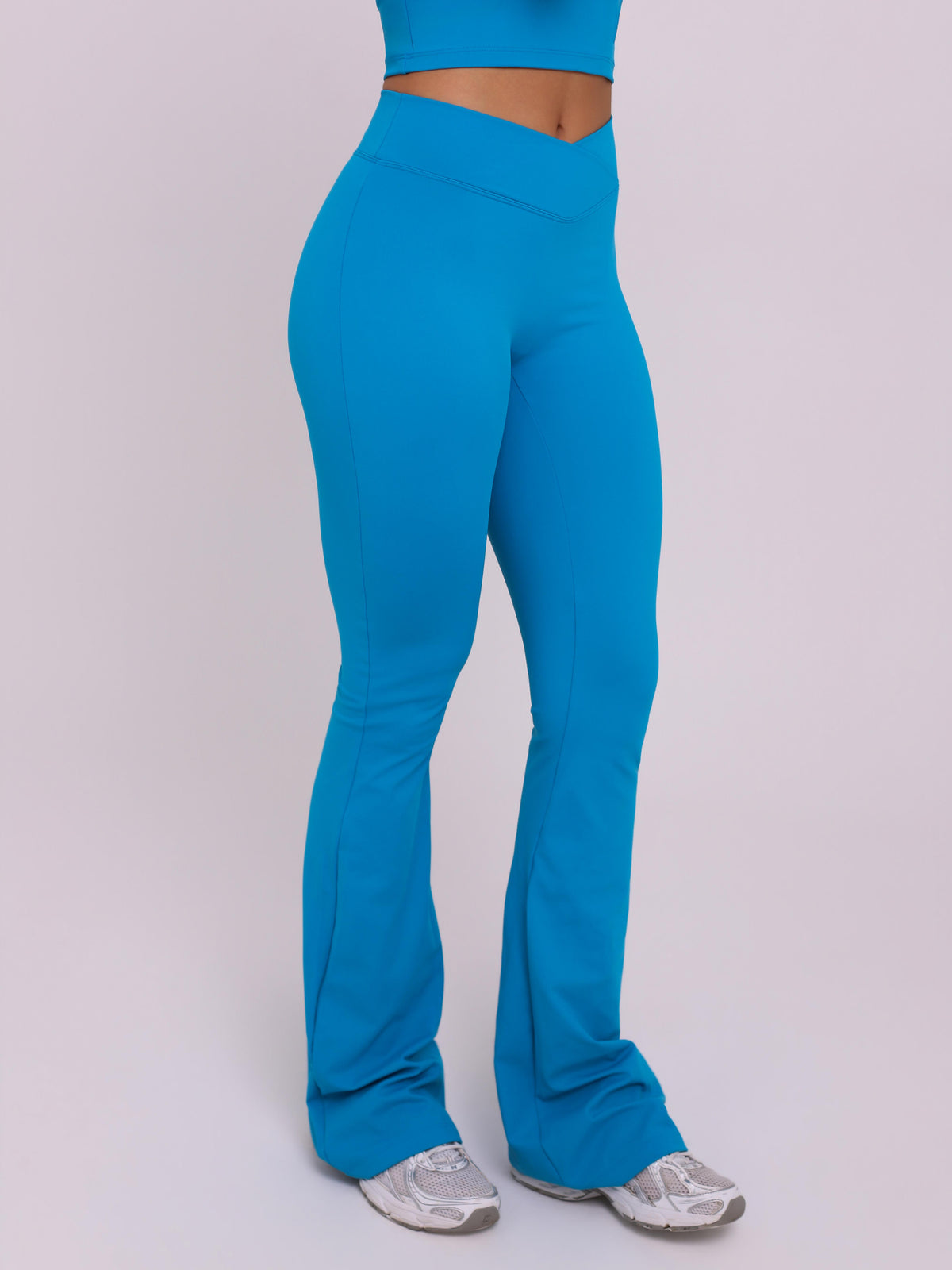 CALÇA FLARE NEW FLEX CAPRI