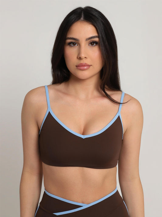 TOP CONTRAST BROWN COM AZUL SKY