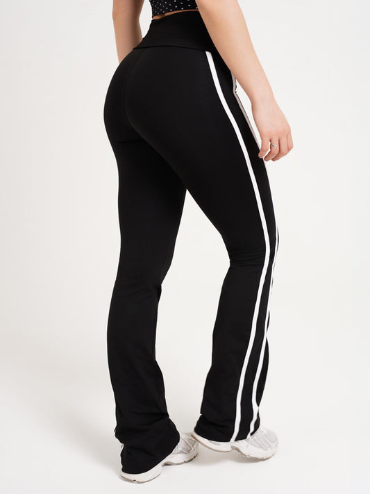 CALÇA FLARE FOLD DUO PRETO COM BRANCO