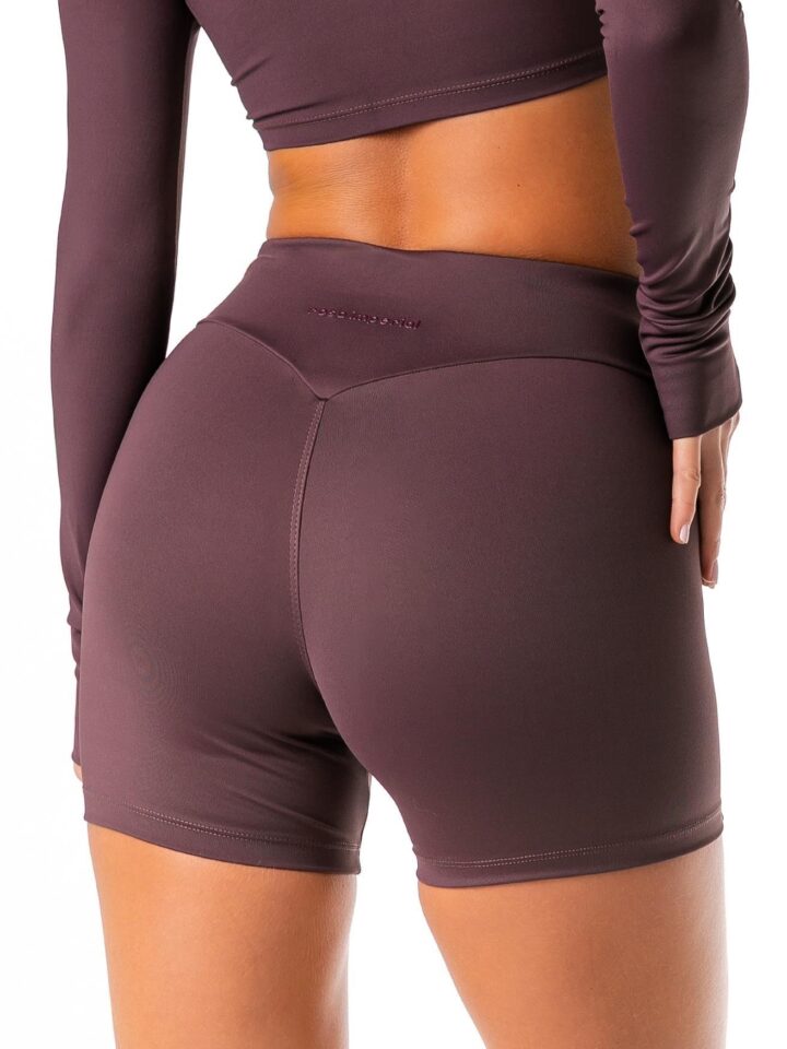 Alternative view of Short  Drop Grape