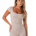 Macaquinho Match Chantilly