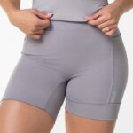 Short  Pace Barrado Cinza