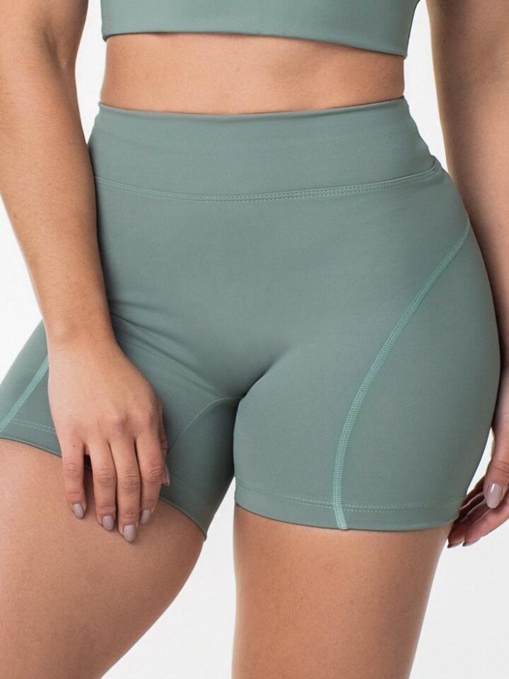 Shorts Max Verde Malva