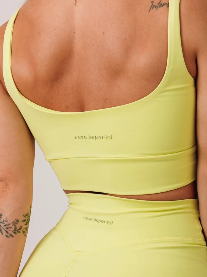 Alternative view of Top Maxi Lima