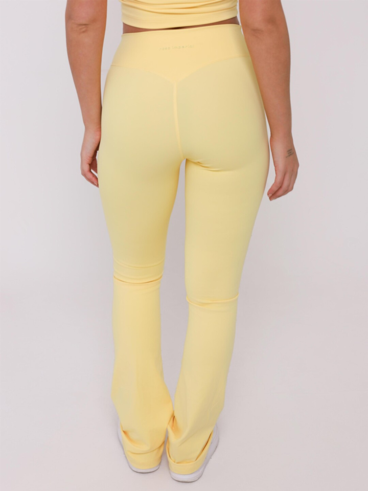 Alternative view of Calça Flare New Flex Amarelo Butter