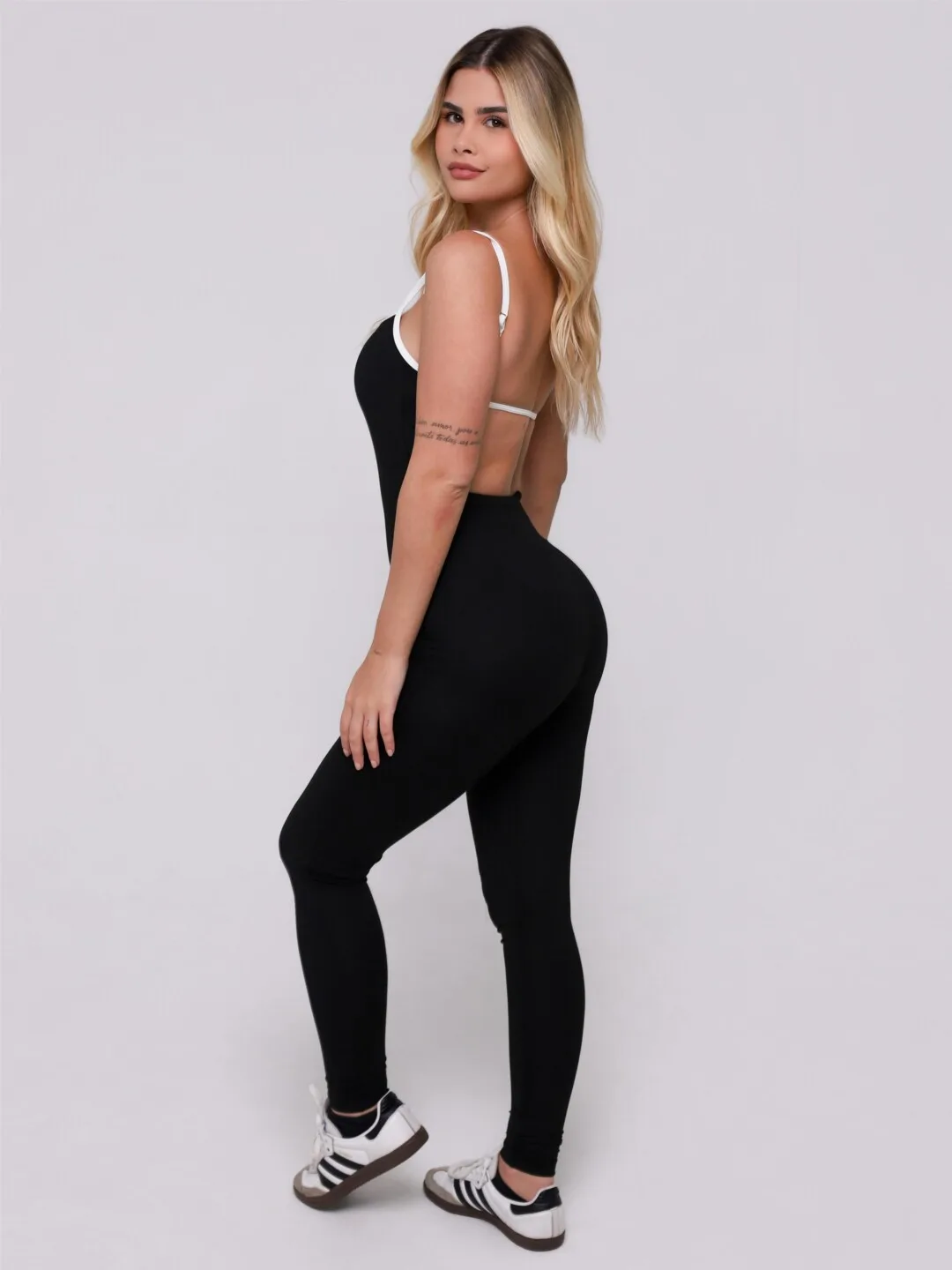 Macacão New Crush Preto Com Off - Imagem 2