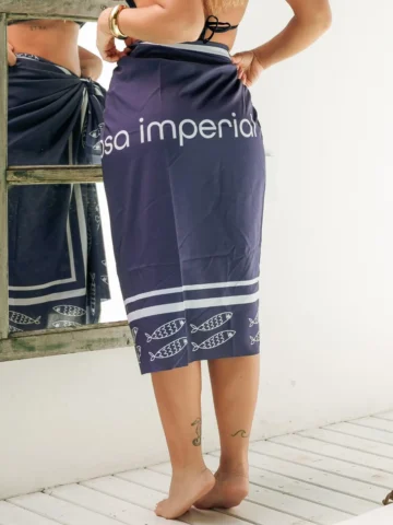 Alternative view of Pareô Estampado