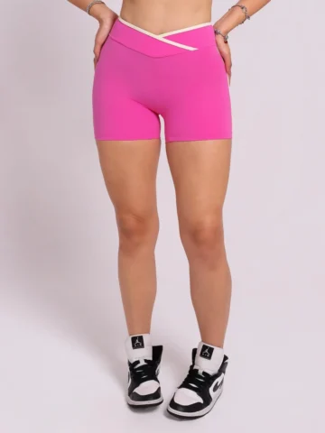 Short Contrast Milk Shake Com Baunilha