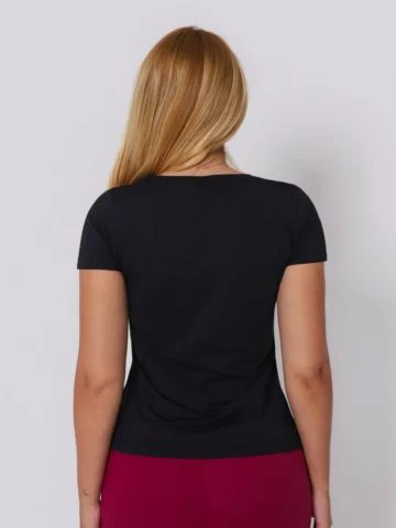 Alternative view of T-Shirt Alongado Basic Preto