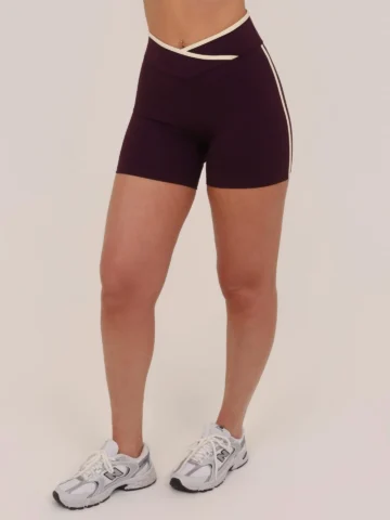 Short Contrast Wine Com Baunilha